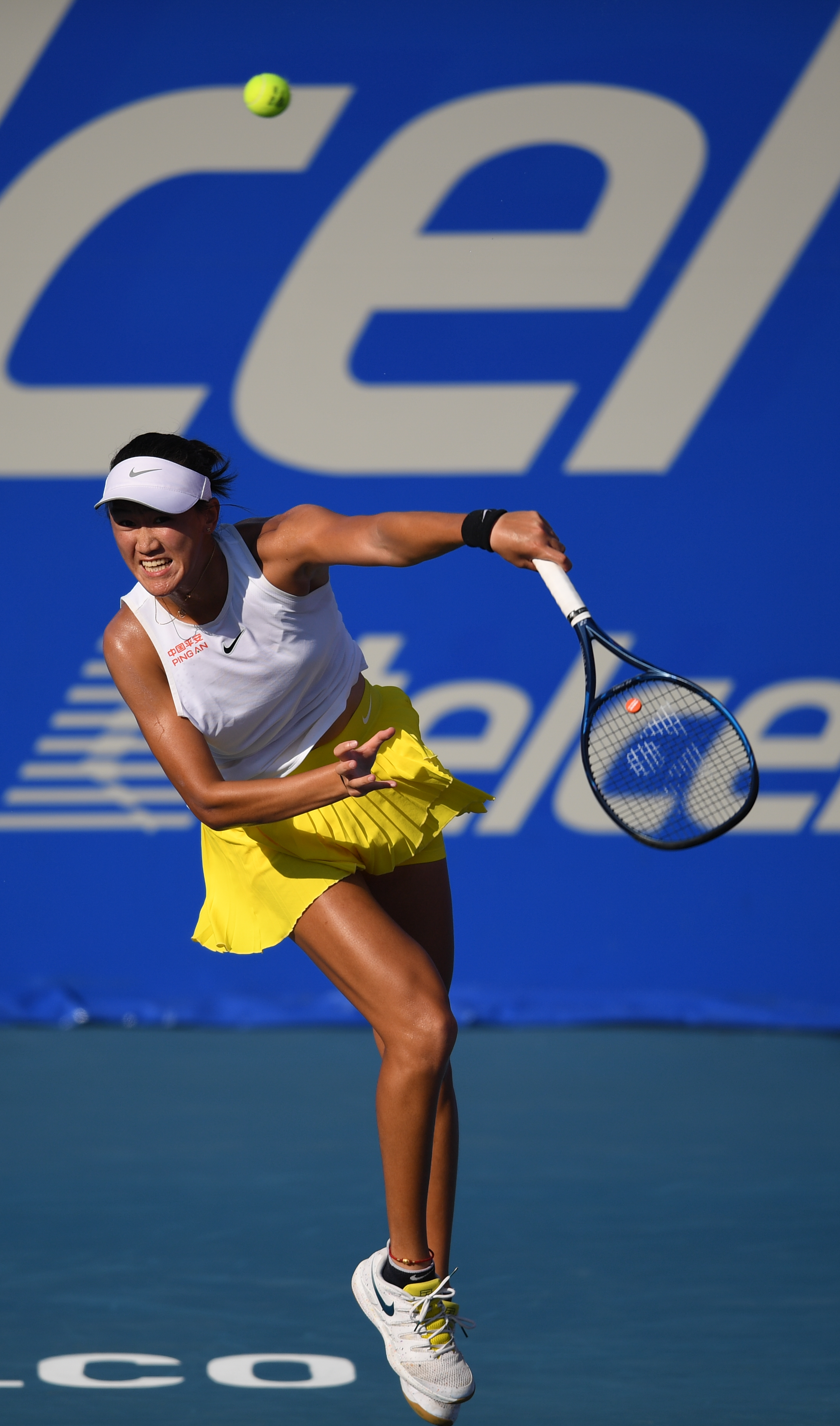 在攻防两端 在攻防两端