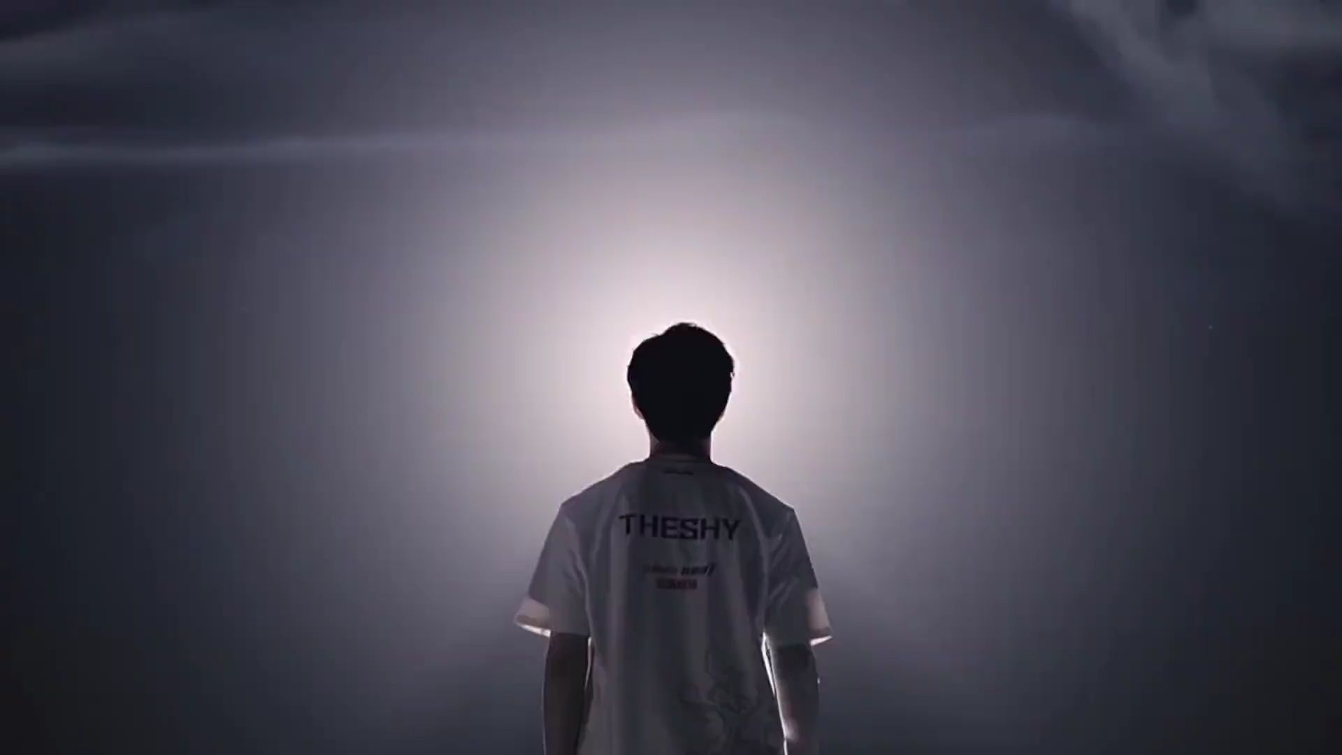 然而近两个 然而近两个