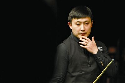 他在场上的 他在场上的